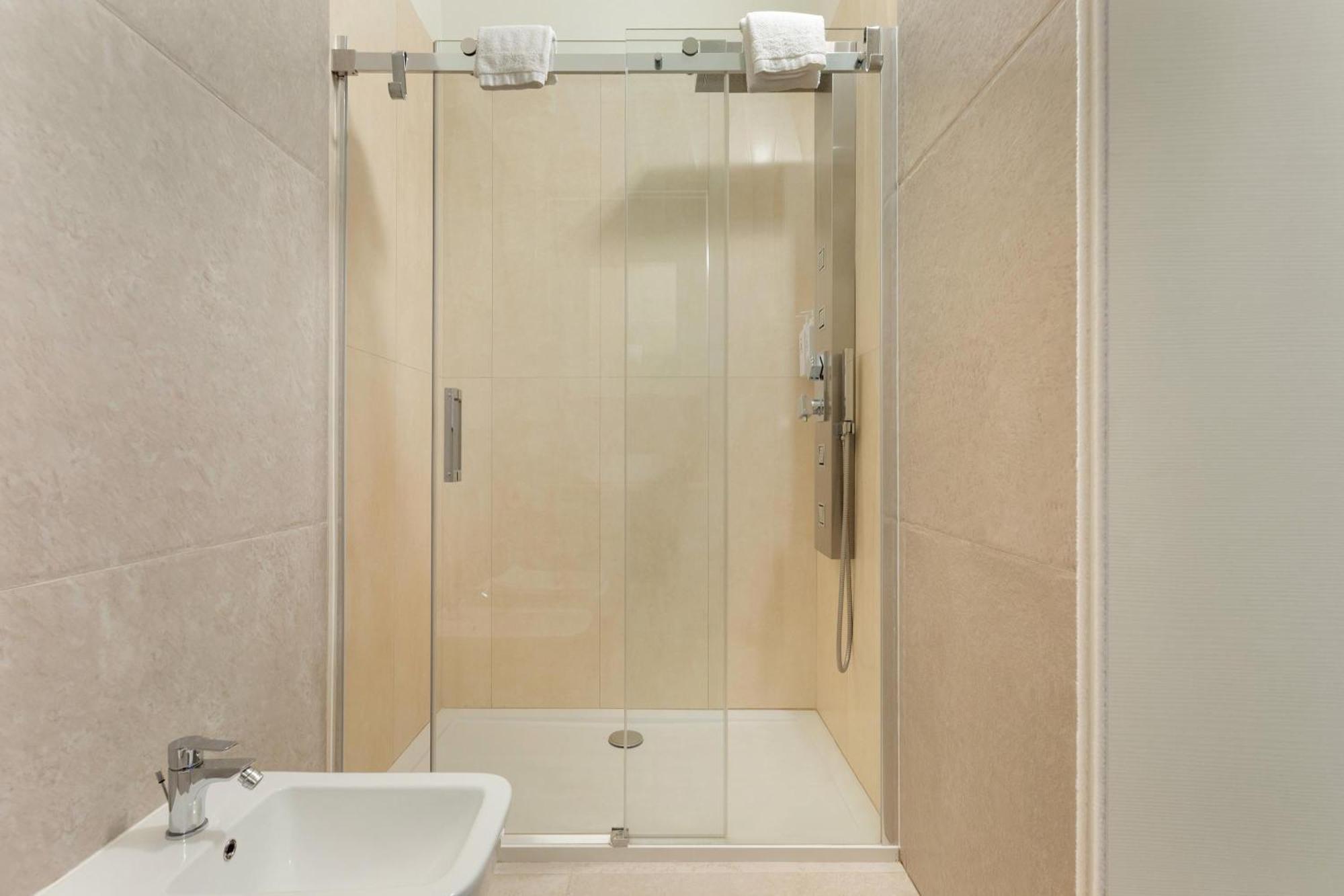 Liberty Barocco Hotel Lecce Ngoại thất bức ảnh